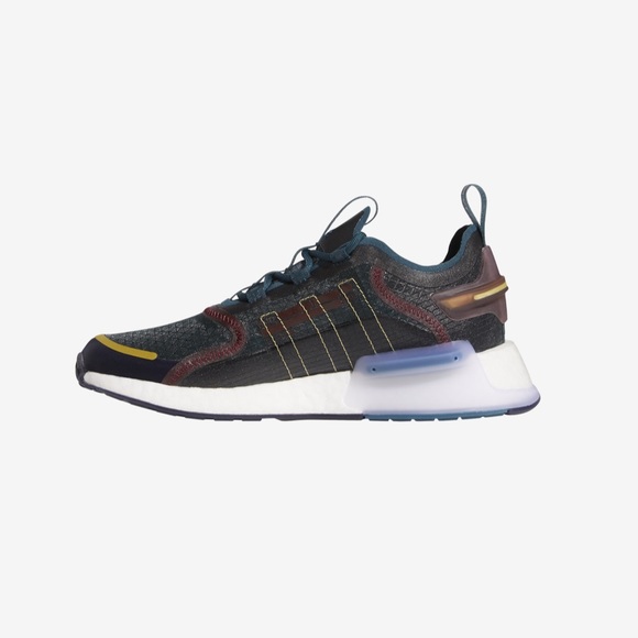 adidas Originals Shoes - Adidas Originals Womens NMD R1 V3 GX5784